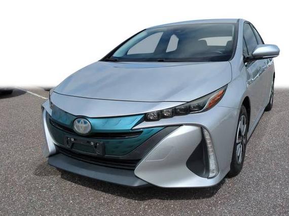 TOYOTA PRIUS PRIME 2017 JTDKARFP8H3014074 image